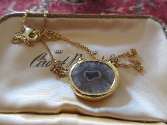 Beautiful polished solar quartz pendant goldplated necklace