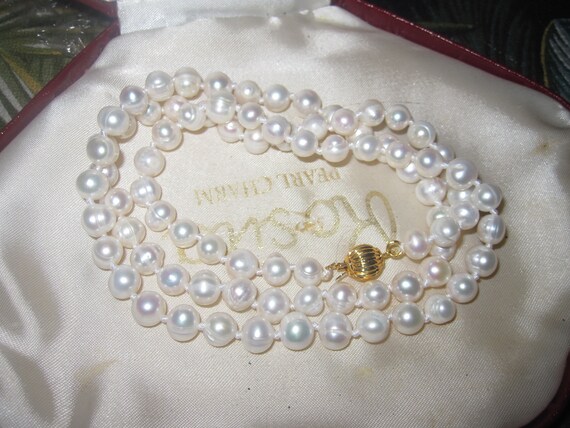 Lovely 7m high lustre freshwater cultured freshwater white pearl  necklace 25"