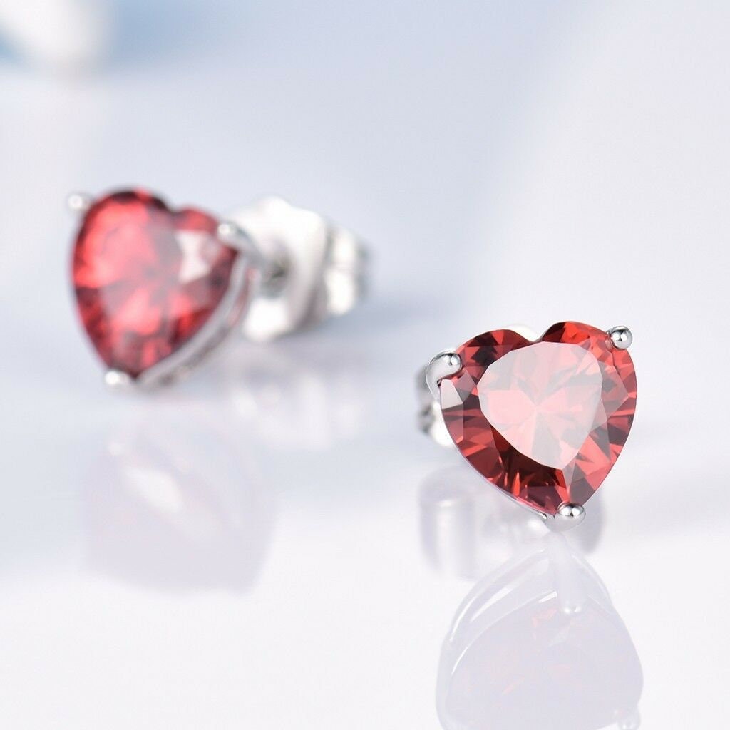 Lovely 18 ct white gold filled ruby red crystal heart stud earrings