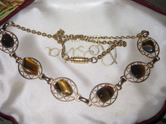 Wonderful vintage goldplated polished Tiger's Eye panel necklace 18 inches.