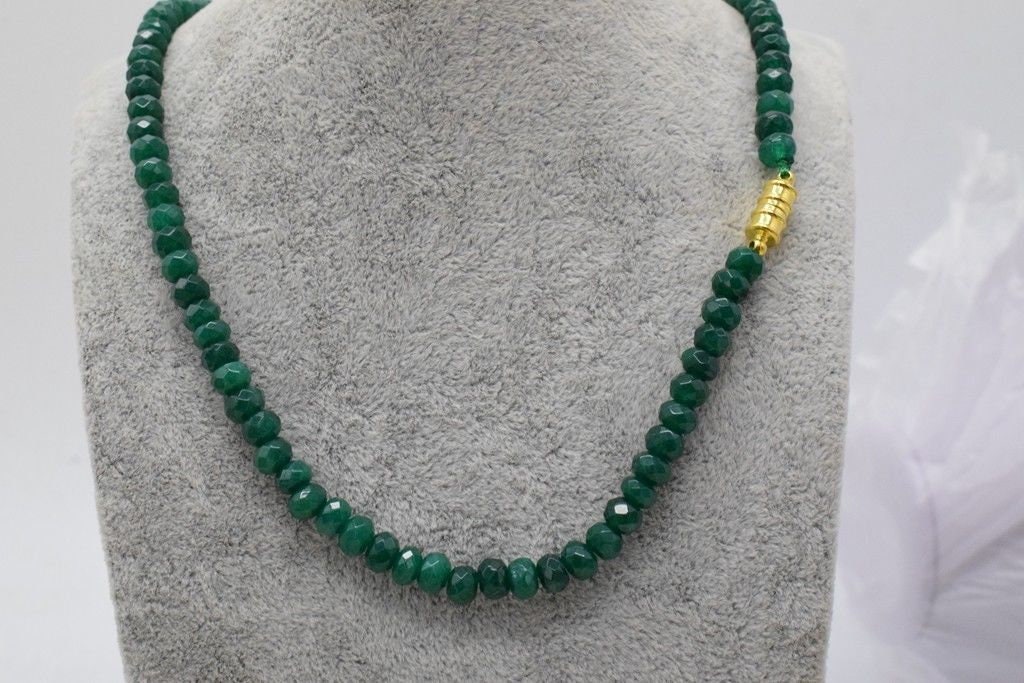 Lovely Natural 6mm Faceted Green Emerald Gemstone Necklace