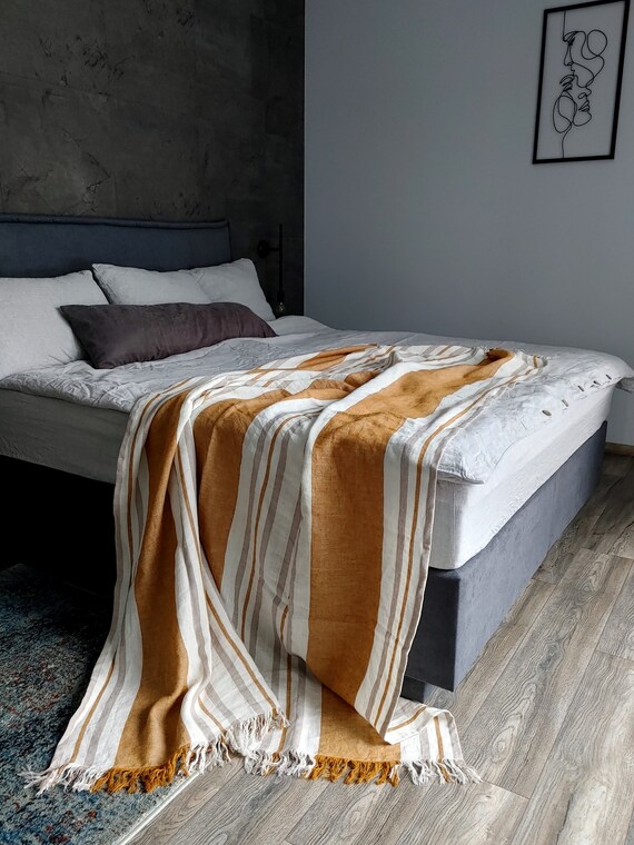 Striped linen throw blanket, 280 GSM linen throw, Softened thick linen coverlet, Summer blanket