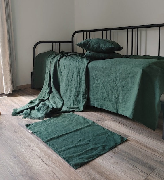 DARK EMERALD / Linen throw blanket / Heavy weight linen blanket / Softened thick linen coverlet / Summer blanket