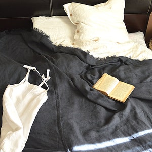 Queen King size Linen bed cover / Large coverlet /  Heavy weight bed cover / Softened thick linen / Linen bedding