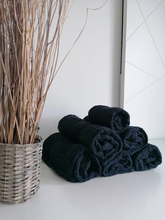 100% linen waffle Dark blue Bath / hand / washcloth / waffle Linen towel - Soft linen towels - Heavy weight towel - Washed linen towel