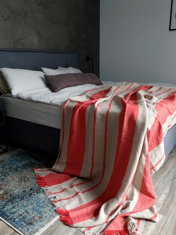 Striped linen throw blanket, 280 GSM linen throw, Softened thick linen coverlet, Summer blanket