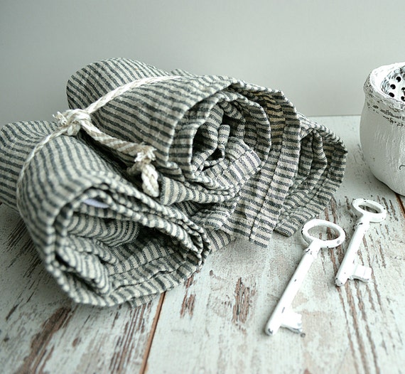 Striped Linen towel / Bath washed linen towels / Simple rustic kitchen towels / Hand linen towels / Guest linen towels