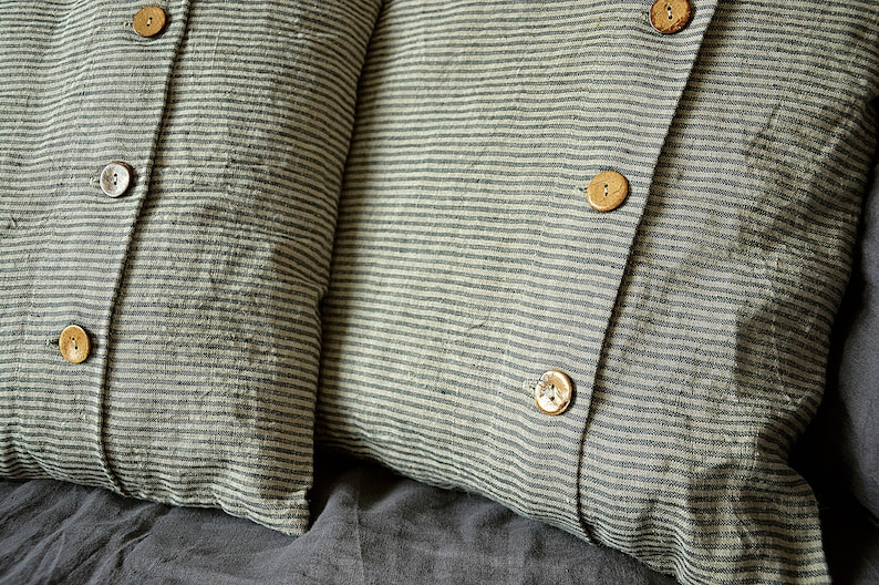 Striped linen pillow cover Striped pillowcase with coconut buttons Cushion cover Striped linen pillow cover image 2