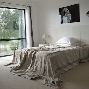 Queen King 320 GSM Linen coverlet / Large linen throw /  Heavy weight bed cover / Softened thick linen / Linen bedding / Striped throw