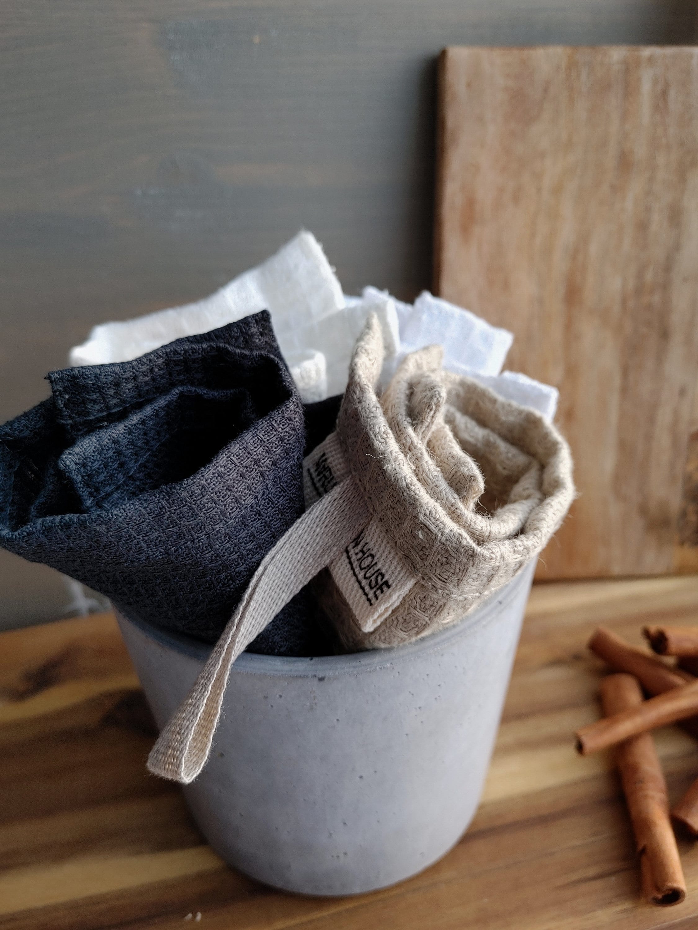 ZERO WASTE Linen waffle washcloth / Two Pure white unpaper towels / linen  dishcloths, Linen reusable washcloth, Eco home care