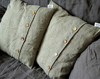 Striped linen pillow cover - Striped pillowcase with coconut buttons - Cushion cover - Striped linen pillow cover