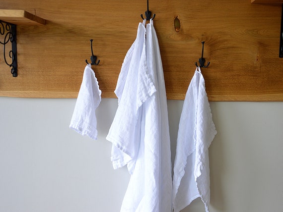 Large Waffle Linen Bath towel - Bath towels - Very soft linen towel - Pure white light weight towel