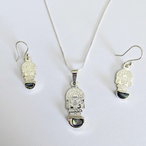 Tumi Abalone Peruvian Pendant and Earrings set with Chain 950 Sterling Silver