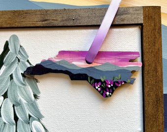 North Carolina *** Blue Ridge Mountain- PURPLE background- Round Ornament | Christmas | Blue Ridge Mountain | Christmas tree | handpainted