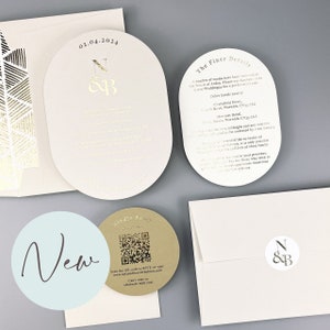 SAMPLE ONLY *Nyla Oval Shaped Wedding day or evening invitation with belly band