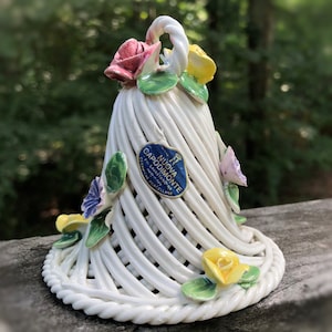 Nuova Capodimonte porcelain bell