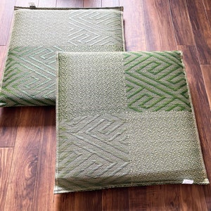 Igusa Zabuton Japanese rush cushion set of 2 Ichimatsu pattern Green 55x55cm Japan