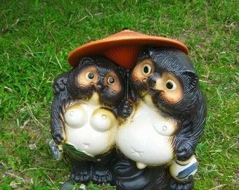 Tanuki Chinese Racoon Dog Shigaraki yaki ware Lovers Tanuki Umbrella Pair Made in japan