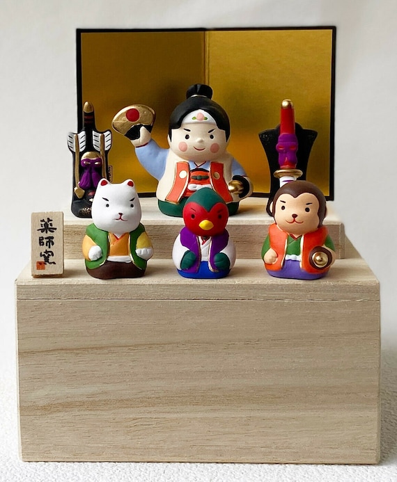 Gogatsu Ningyo Momotaro Peach Boy Japanese Pottery Doll Mino Yaki