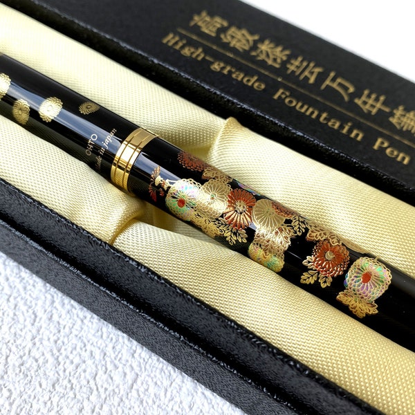 Maki-e Urushi Lacquer Makie Fountain Pen Yamanaka lacquerware Autumn flower Japan