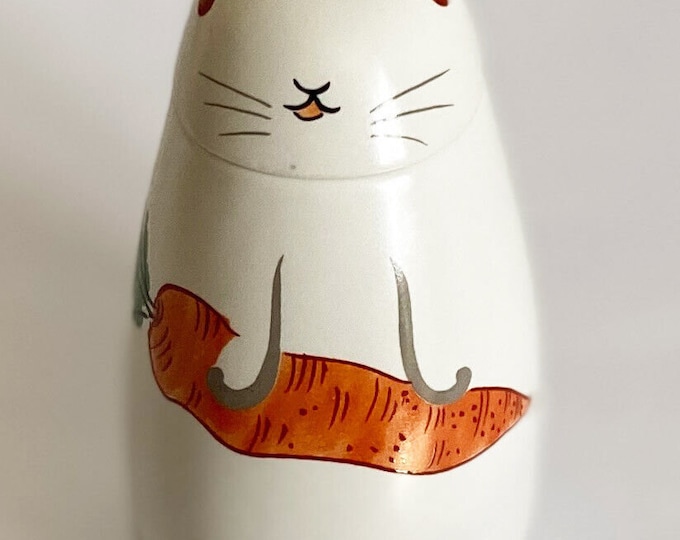 Arita yaki Japanese Soy sauce bottle cruet Rabbit Usagi Motif Made in Japan