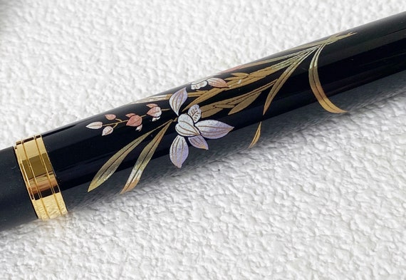 Maki-e Urushi Lacquer Makie Fountain Pen Yamanaka Lacquerware