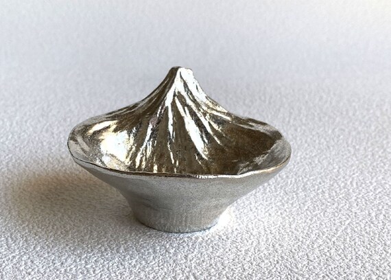 Guinomi Sake Cup Ochoko the Reflection of Mt. Fuji Takaoka Tin