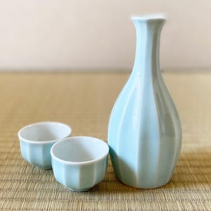 Arita yaki porcelain Sake bottle cup set Guinomi Tokkuri Celadon Chamfer shape
