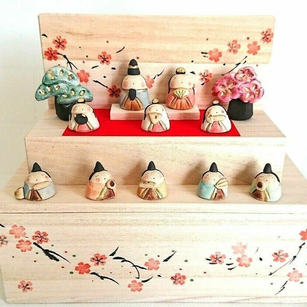 Hina doll ningyo Japanese pottery doll Hinamatsuri Mino yaki handcraft woodstage