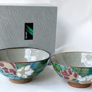 Pair Gohan Chawan Kutani yaki Japanese Rice bowl Green Sazanka Camellia Japan