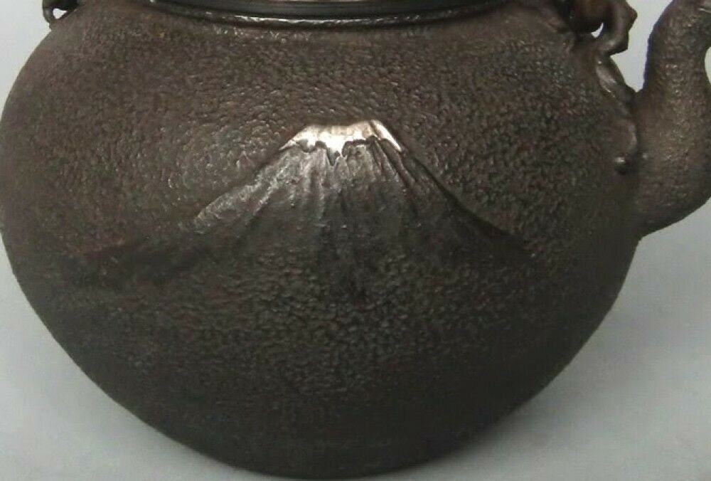Tetsubin Chagama Japanese Iron Tea Kettle Pot Mitsushige