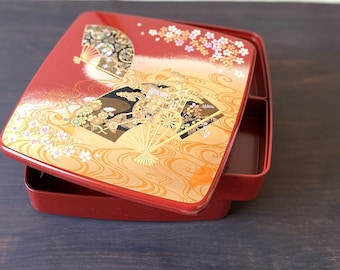 漆器重箱 伝統的和風デザイン 漆器のお弁当箱 / 重箱 – 赤漆に金彩 ヴィンテージ和風 - Etsy 日本