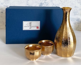 柿右衛門作 酒器セット：手描き有田焼、銘入り友箱 - Etsy 日本