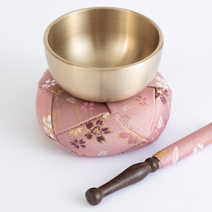 Orin Bell Japanese Buddhist Bell,Mat,bar Set Made in Japan Takaoka, Pink,2.9inch