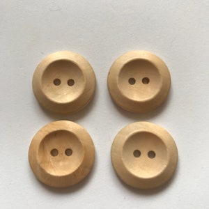 Wooden 2 hole buttons 25 mm