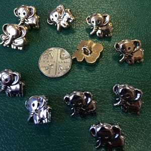 Botones de novedad Elefante colores oro antiguo - plata 15 - 18 mm para ropa - joyería - scrapbooking - fabricación de tarjetas