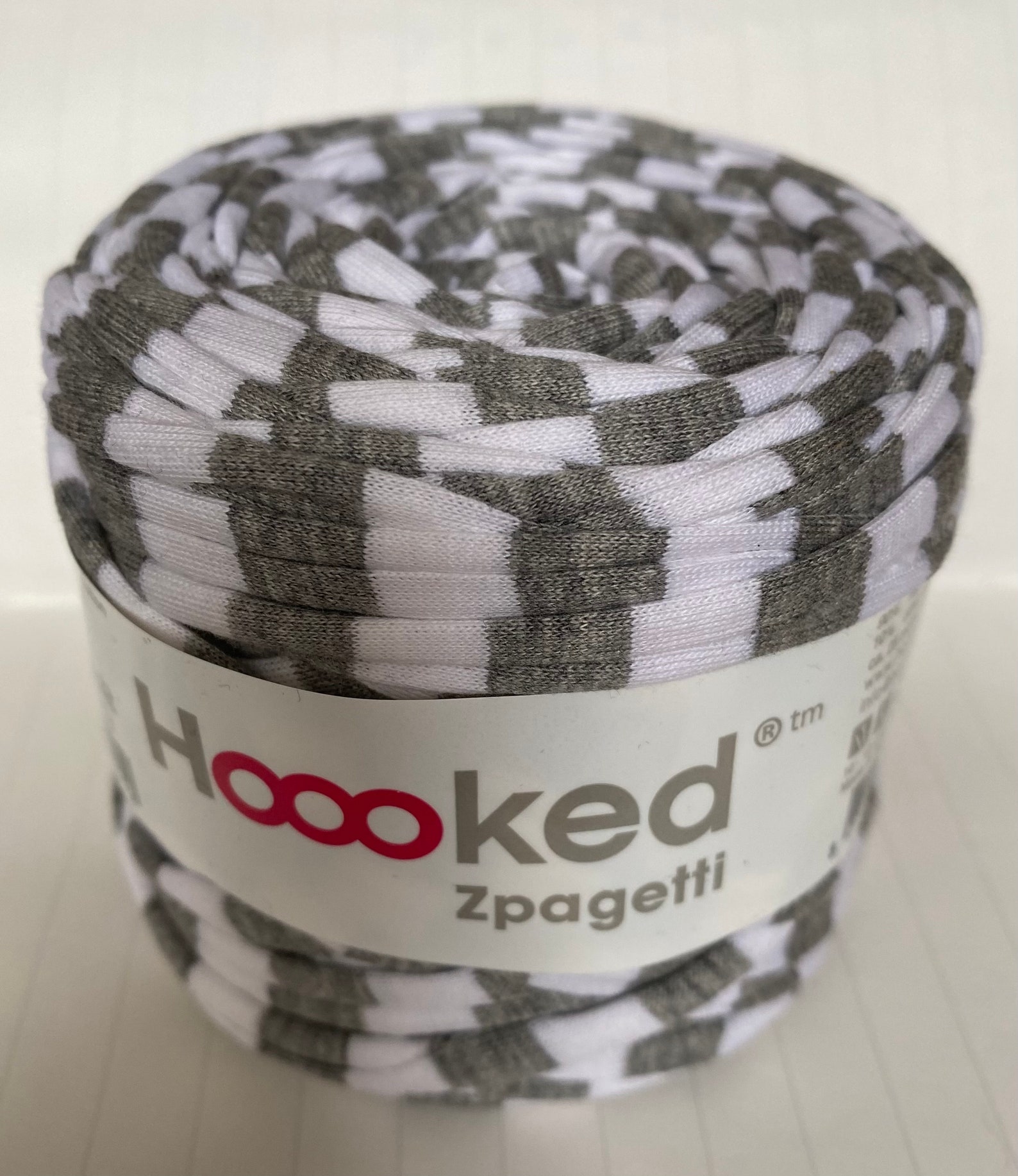 Hoooked Zpagetti T-Shirt Garn - 700g Baumwolle, 120m, Recycelt, Hellgrau