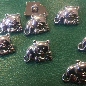 Boutons fantaisie chaton or antique - couleurs argent 12 - 15 mm pour vêtements - bijoux - scrapbooking - fabrication de cartes
