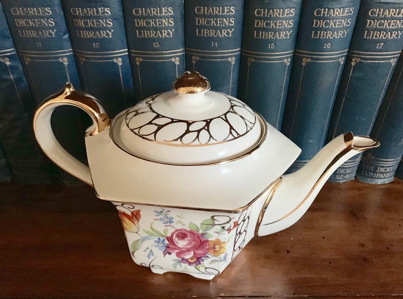 Vintage Sadler Hexagon Floral Teapot from 1940/'s