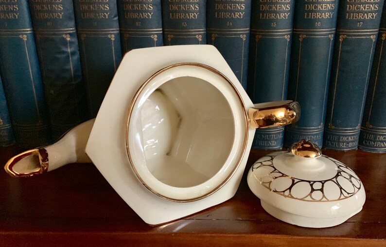 Vintage Sadler Hexagon Floral Teapot from 1940/'s