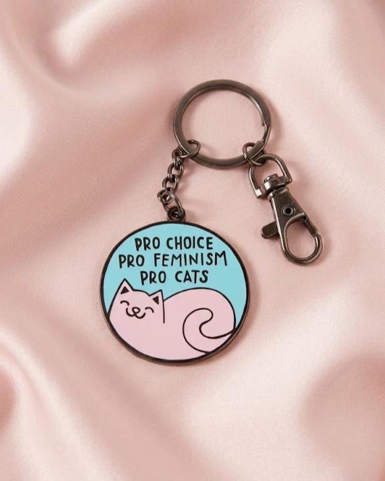 Llavero esmaltado Pro Cats // Feminismo, Pro Elección, Amante de los Gatos, Pro Feminismo imagen 2