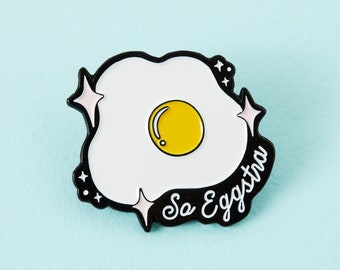 So Eggstra Enamel Pin - Punky Pins // distintivo pin, distintivi, spille divertenti, spille carine nel Regno Unito