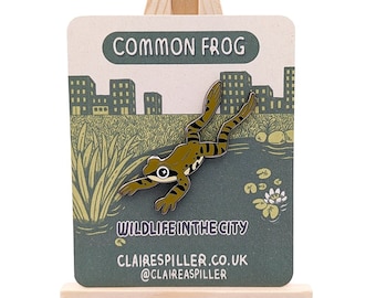 Frog Enamel Pin / City Wildlife Gift / Cute Frog Lapel Pin / Amphibian Jewellery