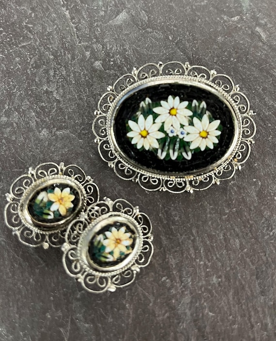 Broche En Micro-mosaïque Fleurs - Céramique - Occasion - Bijou Vintage Décoratif