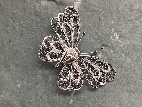 Broche papillon vintage en filigrane d'argent 800 - France