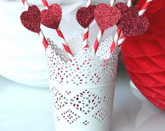 Valentine's day: set of 6 straws vintage red and white with a red glitter heart