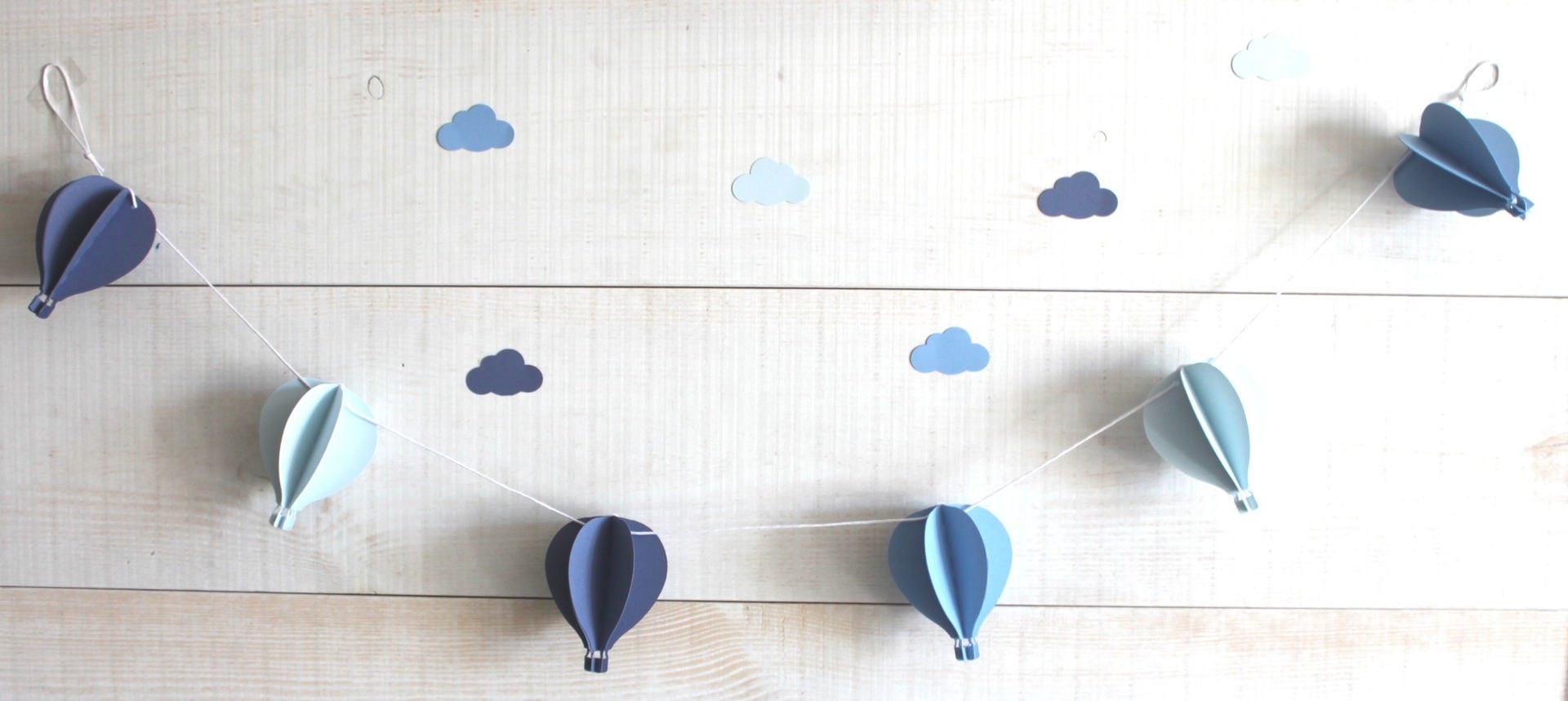 Guirlande de 6 Montgolfières Pour Décorer Une Chambre Bébé ou Baby Shower - Tons Bleus