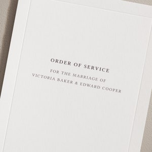 Puede incluir: Una tarjeta blanca con el texto "ORDER OF SERVICE" y "FOR THE MARRIAGE OF VICTORIA BAKER & EDWARD COOPER" impreso en negro.