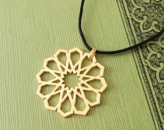 Pendentif motif géométrique islamique, collier arabesque plaqué K18, bijoux taillés à la main de conception arabe