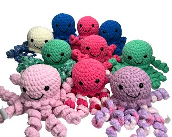 Jellyfish rattle, colorful jellyfish, blanket yarn doll, FAST AND FREE shipping, crochet jellyfish